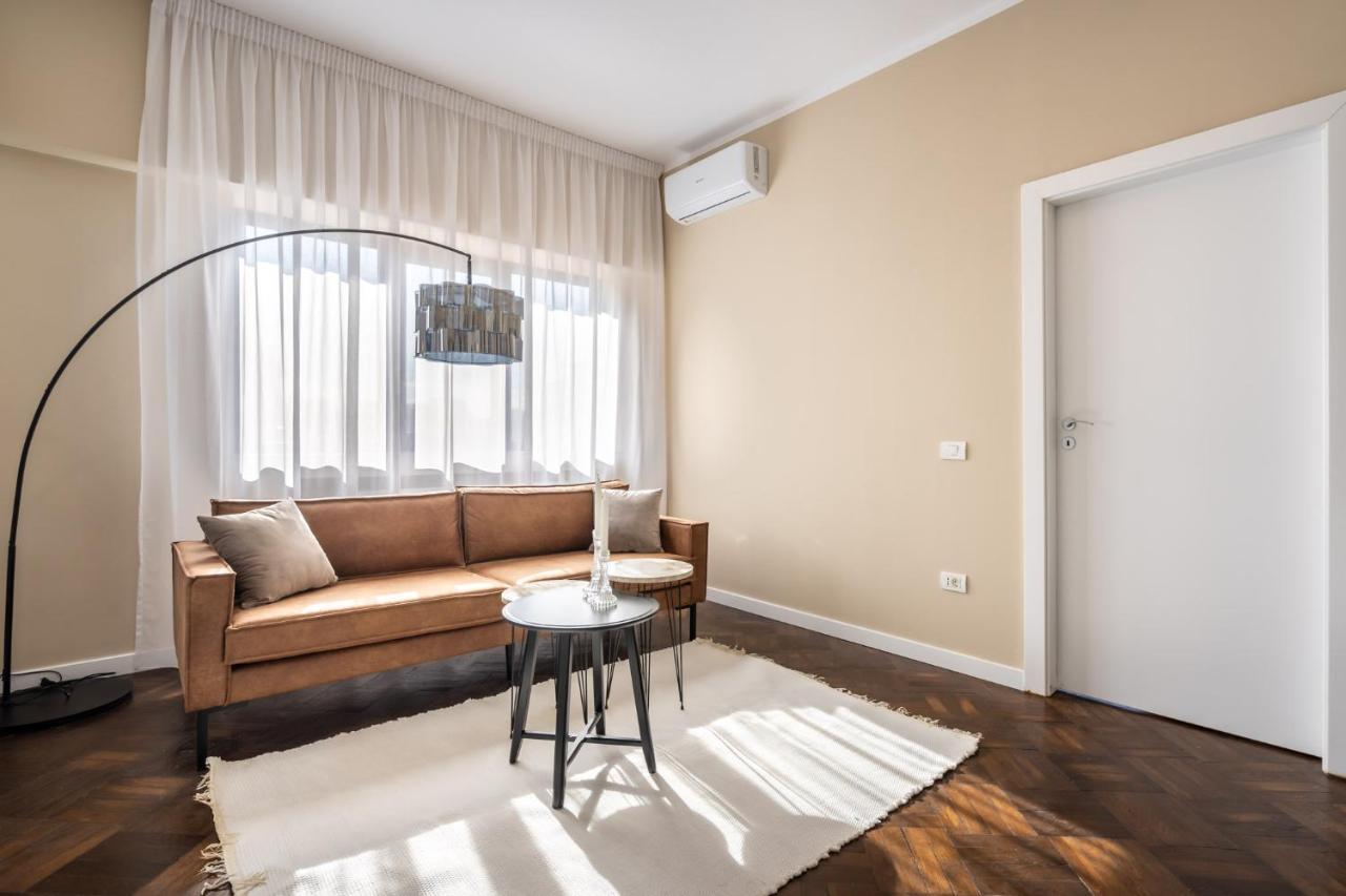בוקרשט Elegant Two Bedrooms Apartment מראה חיצוני תמונה