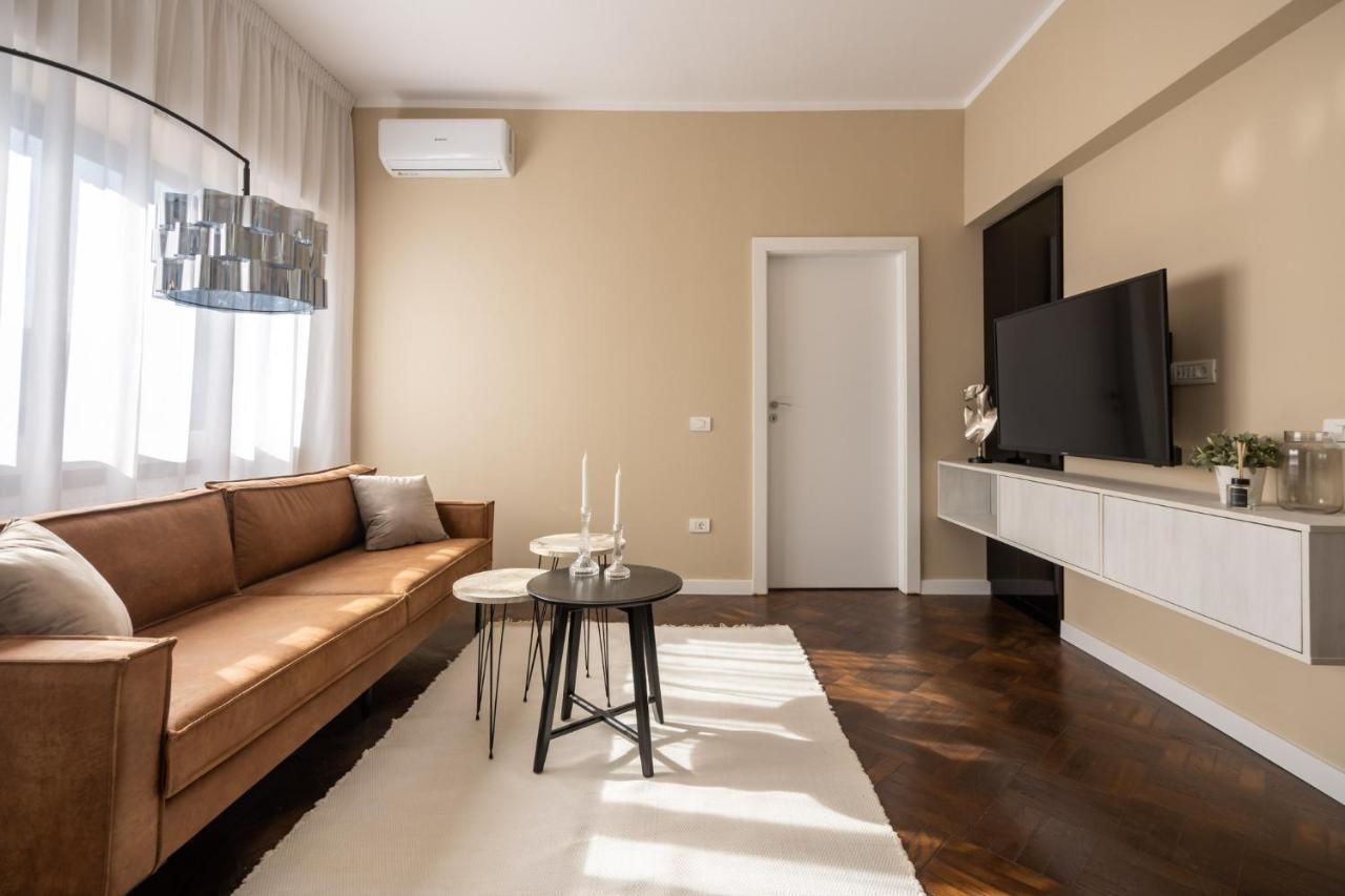בוקרשט Elegant Two Bedrooms Apartment מראה חיצוני תמונה