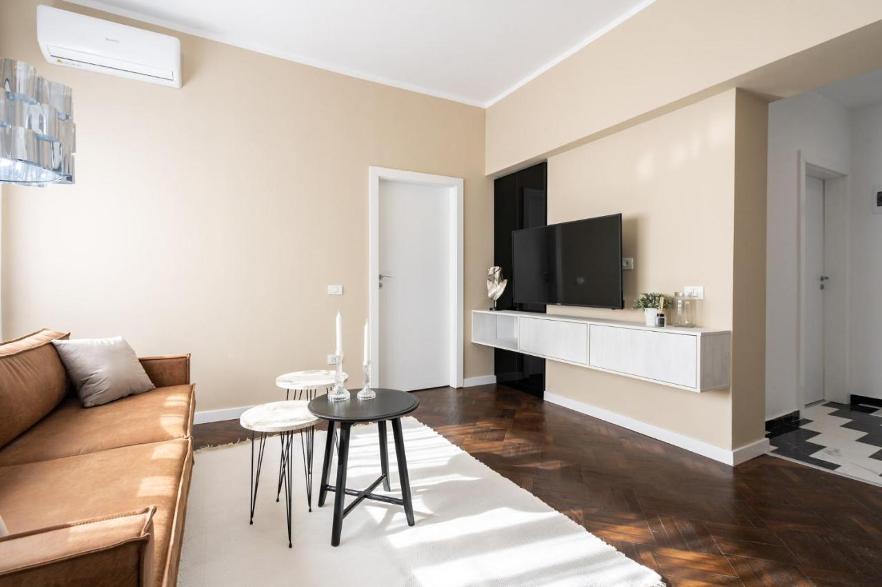 בוקרשט Elegant Two Bedrooms Apartment מראה חיצוני תמונה